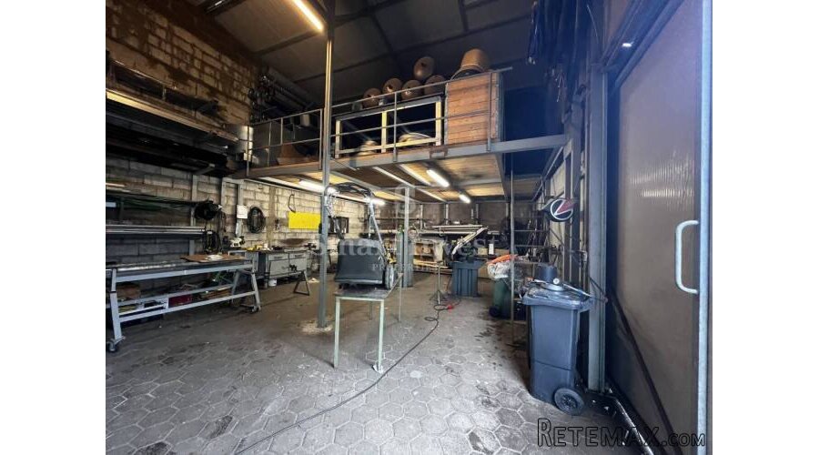 MATULJI, hala od 340 m2 - 2