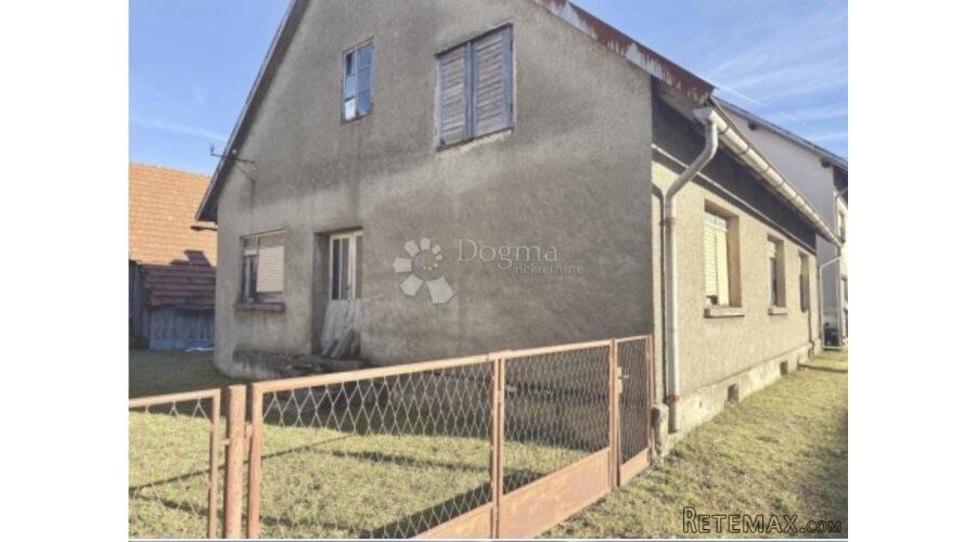 Kuća za adaptaciju sa potencijalom