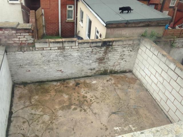 2 Bedrooms - Property - Lancashire -.. - 2