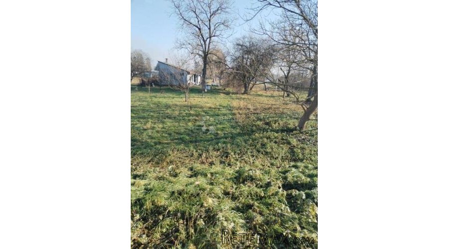 Na prodaju građevinsko zemljište - 2