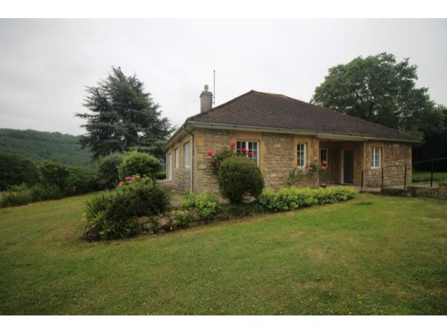 Beautifuly located 4 bedroom.. - 2