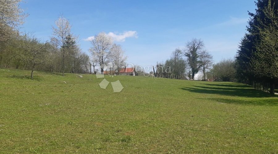 Građevinski teren, šuma i pašnjak na jezeru Sabljaci, Ogulin - 7