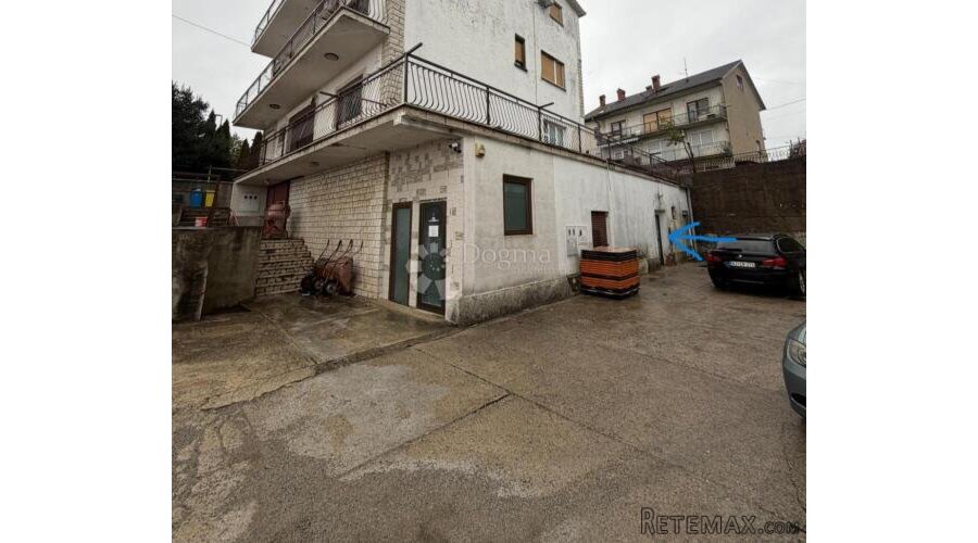 Poslovni Prostor - Na glavnoj cesti