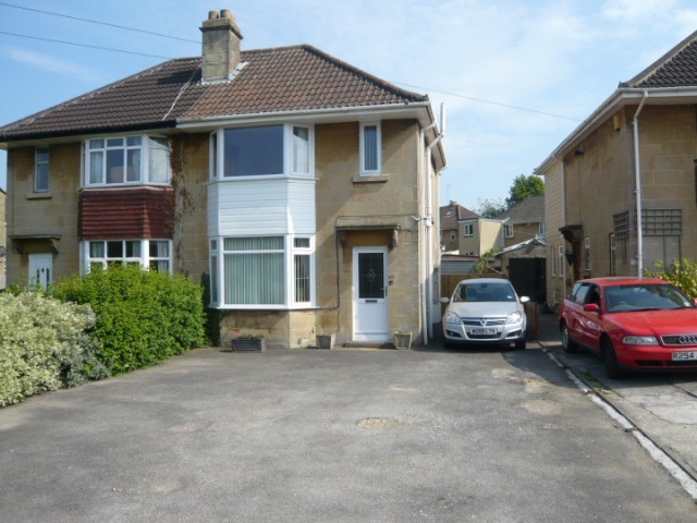2 bedroom house bath ba2
