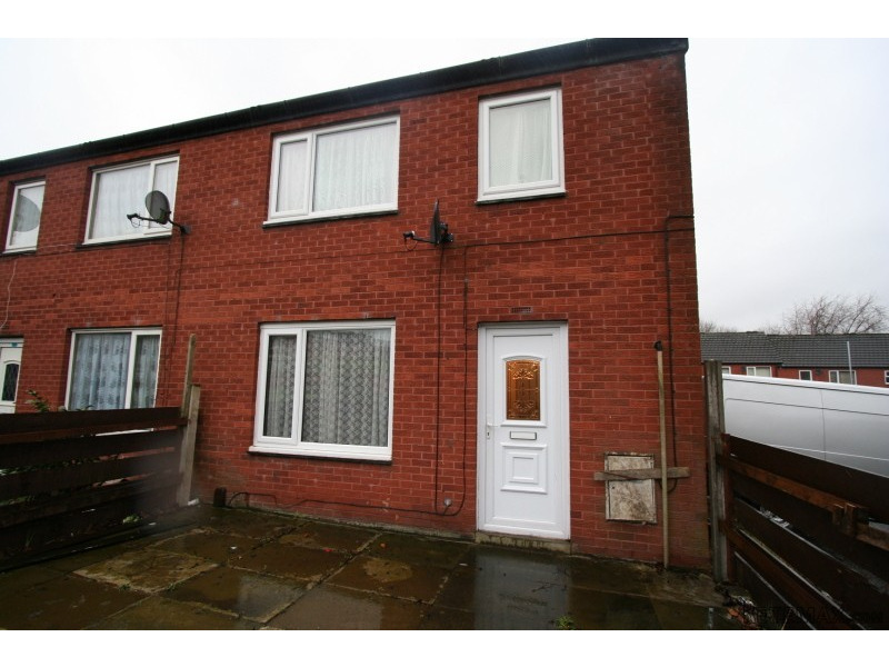 Lyefield Walk, Newbold, Rochdale - 2