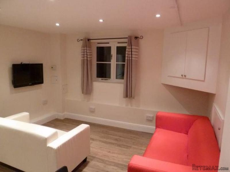 Bingley Court CT1 2SW