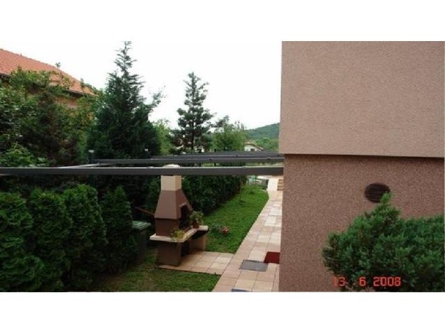 8 bedroom Villa For Sale: Zagreb.. - 2