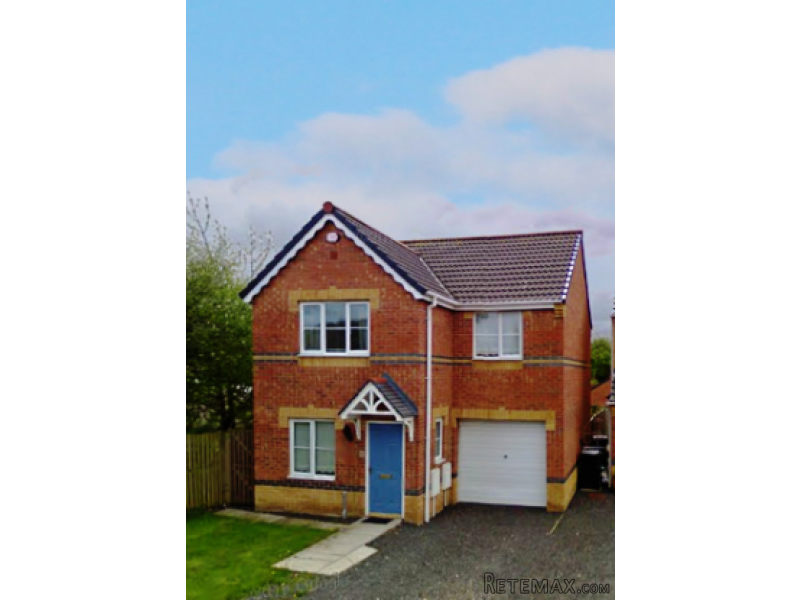 3 bedroom, Detached House house for sale