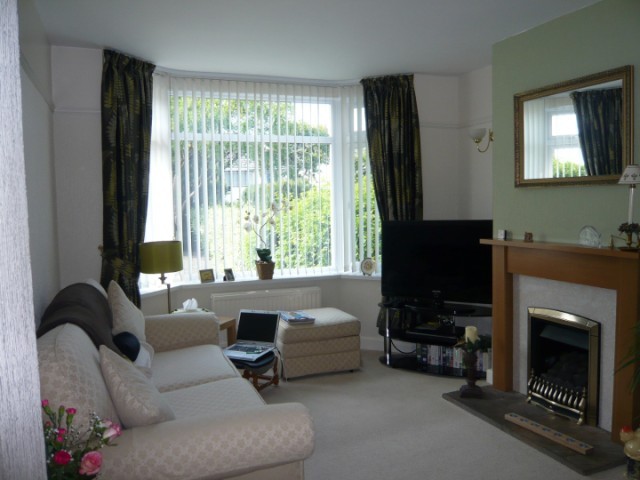 2 bedroom house bath ba2 - 2