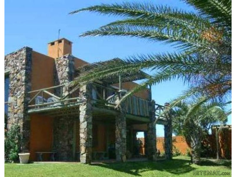 3 Bedroom House - For Rent -..