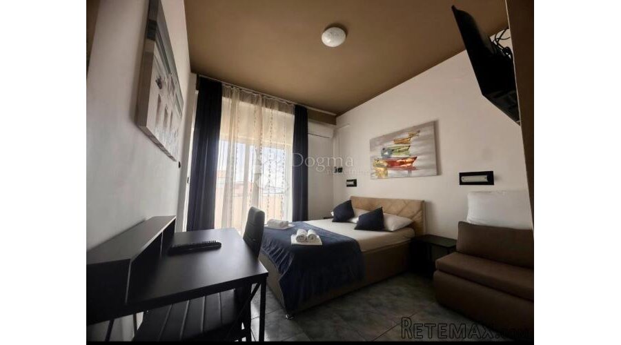 Apartmanska kuća sa zatvorenim bazenom, Nemira, Omiš - 2