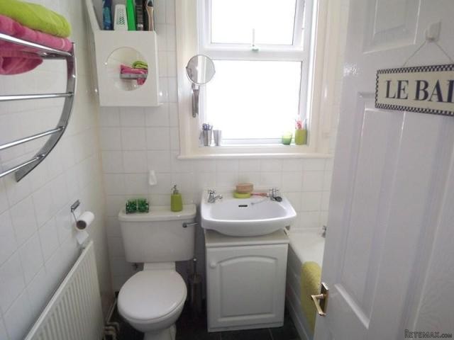 3 bedroom house in SHEERNESS - 2