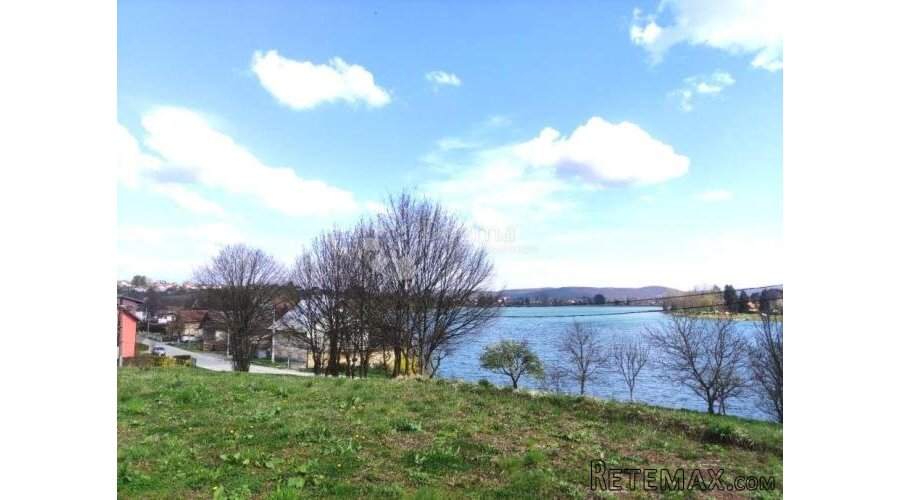 Građevinski teren uz samo jezero Sabljake - 2