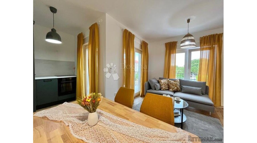 Trosobni apartman na Viru S1
