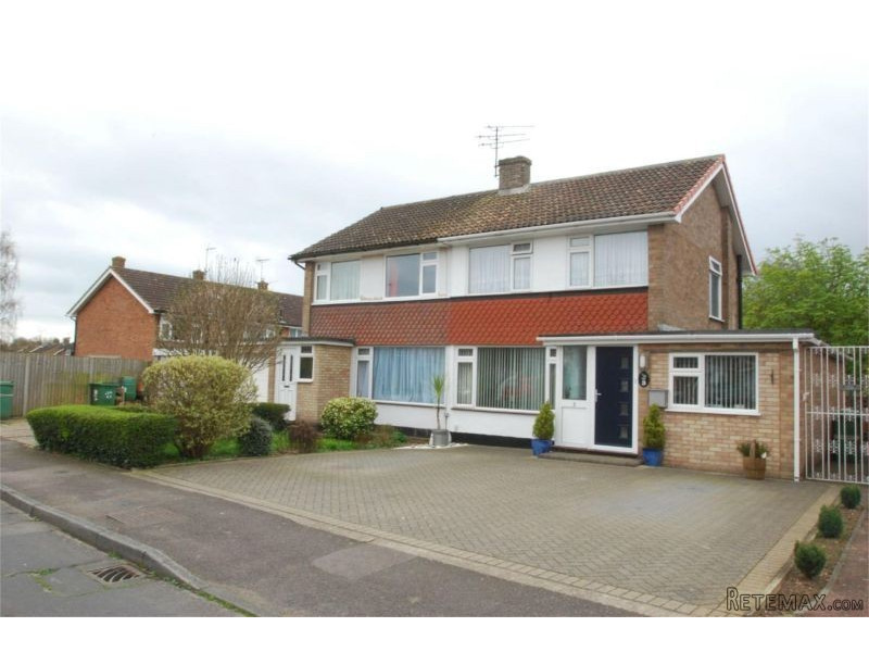3 Bedroom Semi-Detached House