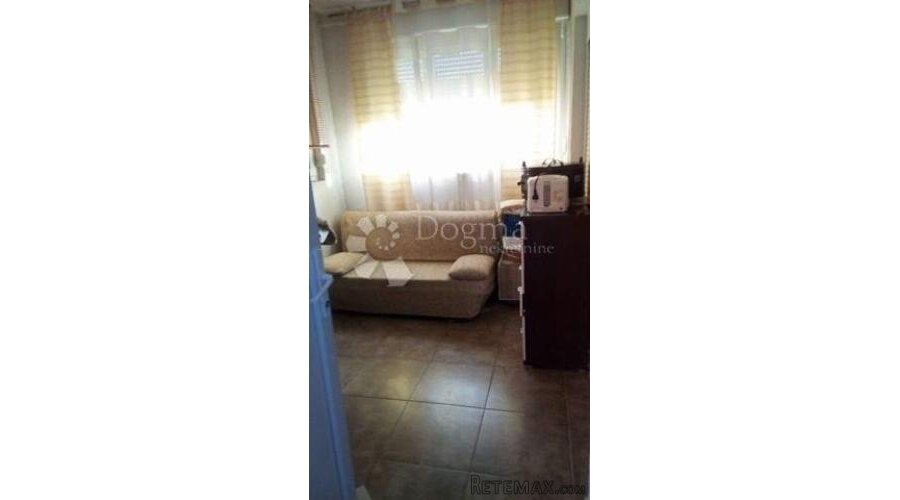 VODICE, lijepo uređen i namješten apartman - 3