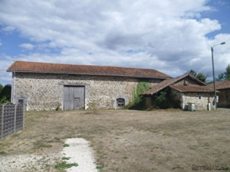 EC0828al Renovated 4 Bed "Charentaise'.. - 2