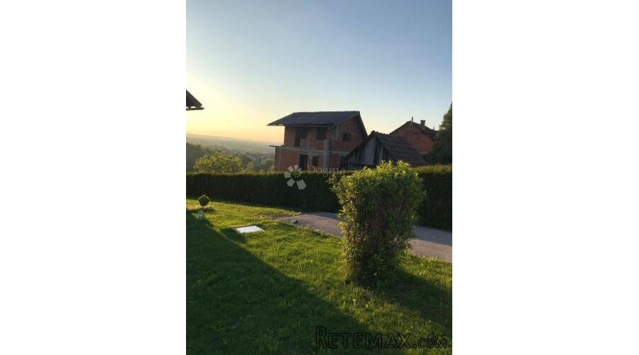 Vikendica s pogledom na Varaždin Bregu - 2