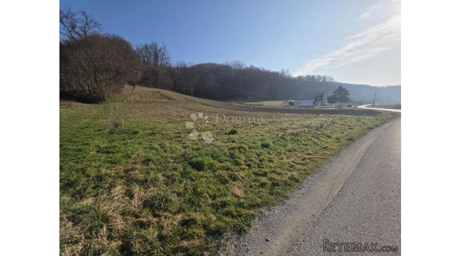 Građevinsko zemljište 1.176 m² – ravan teren, mirna lokacija - 3