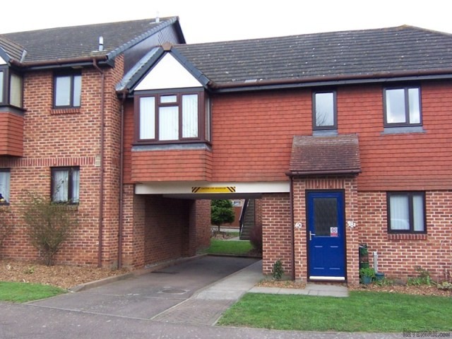 2 Bedrooms - House - Kent - For Rent