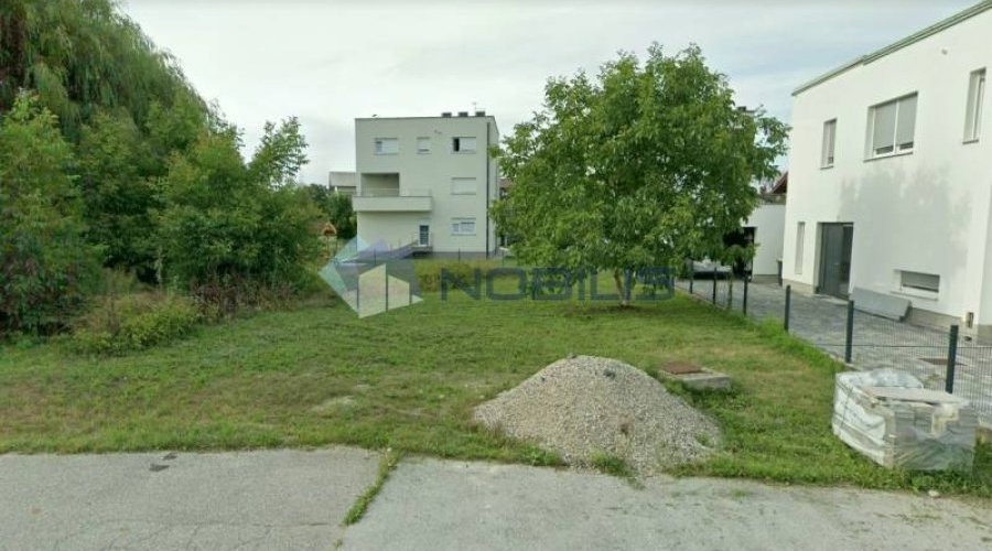 Samobor, građevinsko zemljište 724 m2