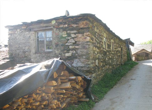 2 Bed Country House For Sale 2 969 Sq...