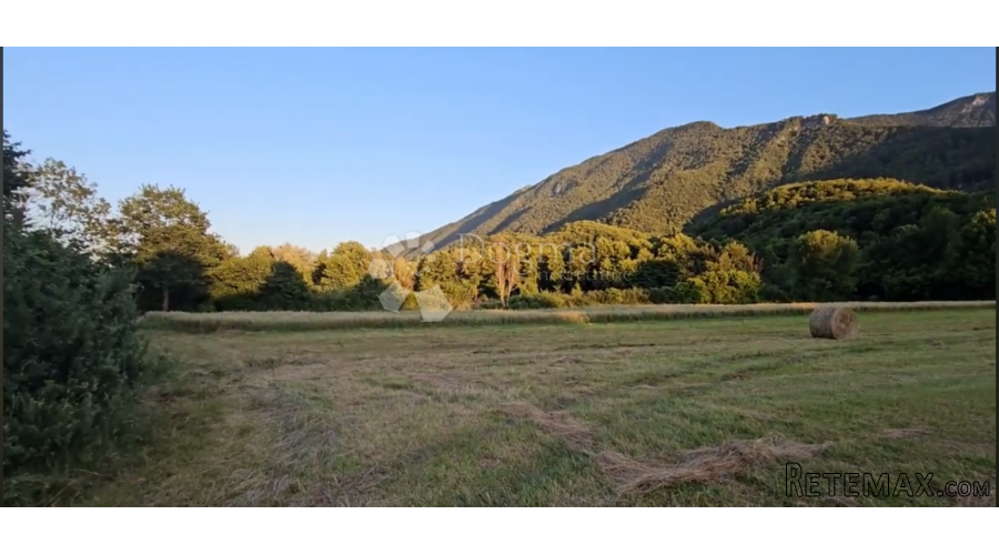 BRUŠANE 7300 m2 - TURISTIČKA NAMJENA - 3
