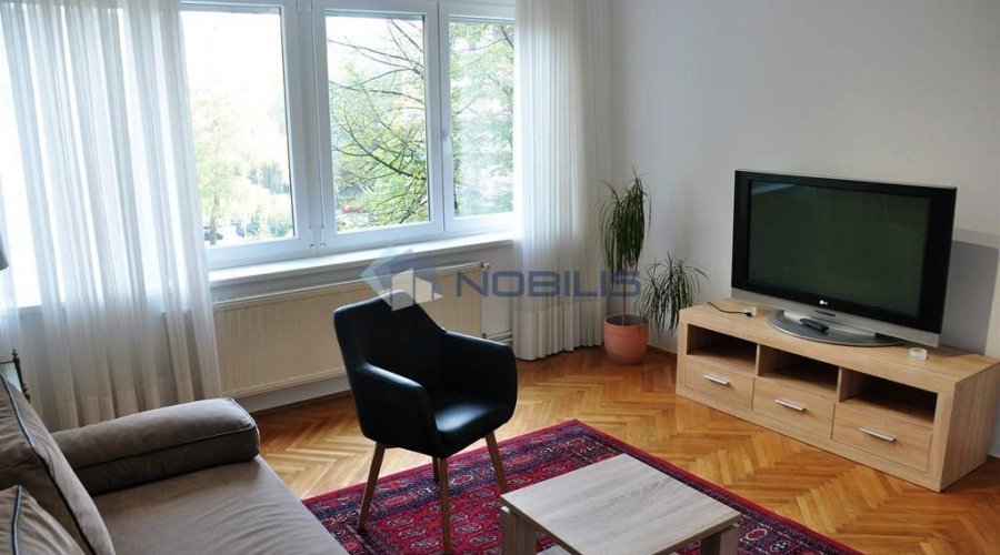 Zagreb, centar, Trpimirova ulica, stan 71 m2