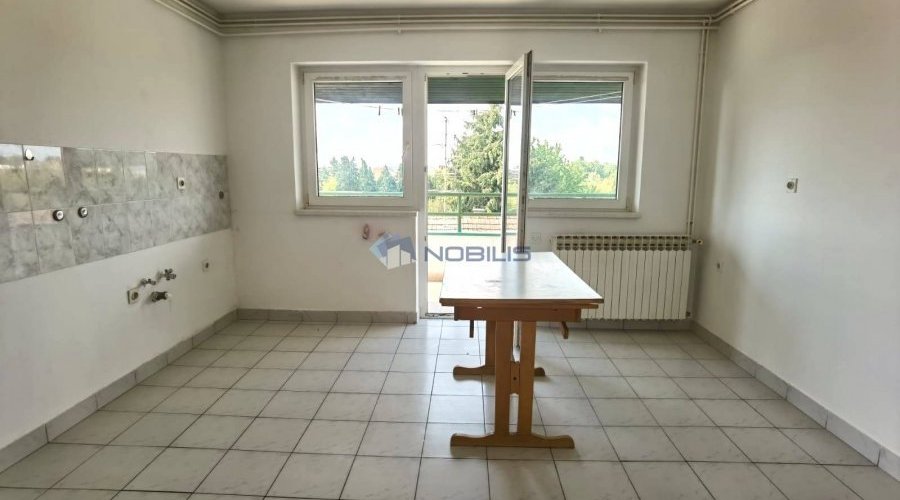 Bjelovar (Centar) 4-sobni stan, 116,75 m2 + 101,33 m2 TAVAN - 13