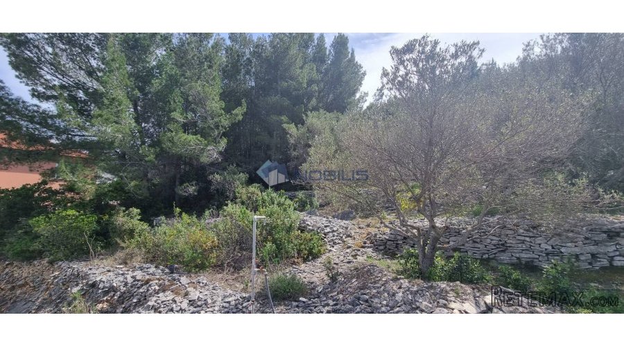 Korčula, Prigradica, 755m2, 80m do mora, otvoreni pogled
