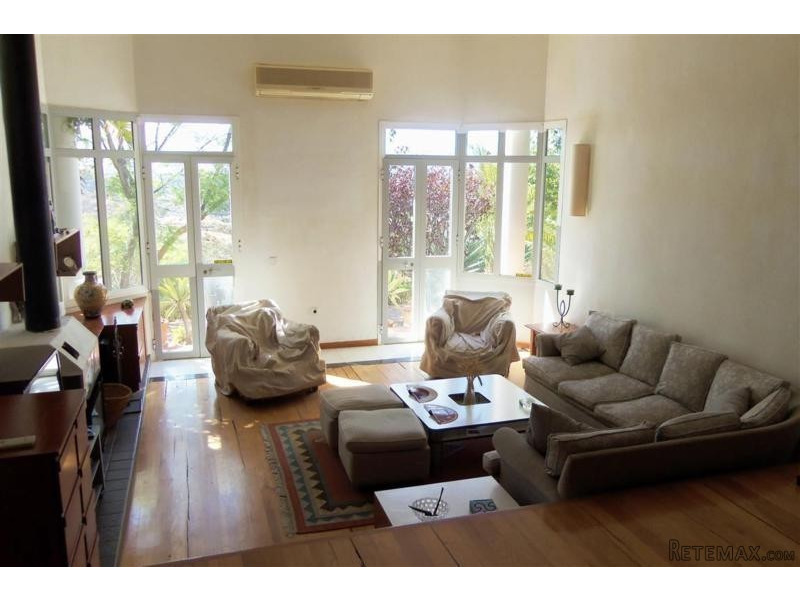 4 Bedroom Finca Villa