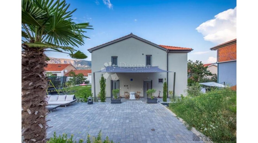 SAMOSTOJEĆA KUĆA UZ MORE (par minuta od plaže) BAŠKA - otok - 3