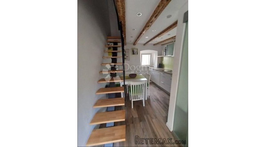 NOVOUREĐENI Apartman Baška stara jezgra - 5