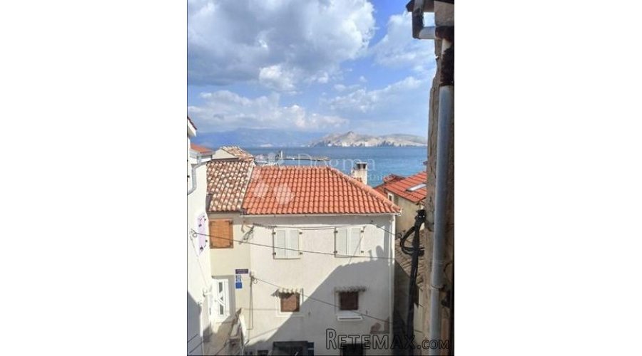 NOVOUREĐENI Apartman Baška stara jezgra - 9