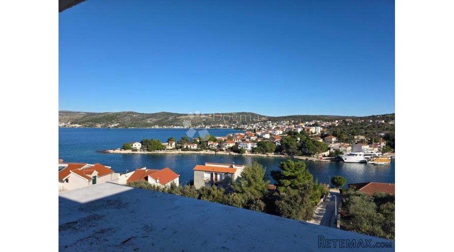 RAŽANJ- EKSKLUZIVNI PENTHOUSE S TOP POGLEDOM
