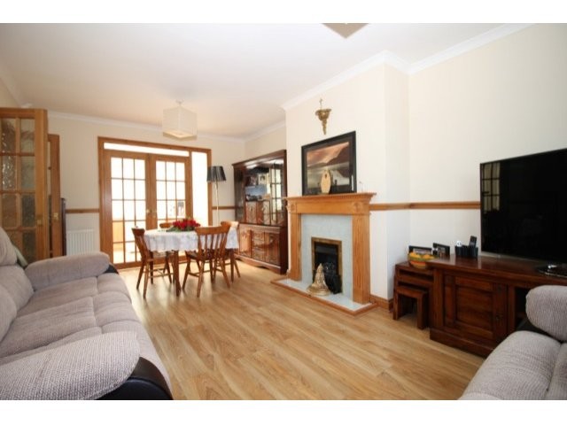 3 bedroom house BA1 - 2