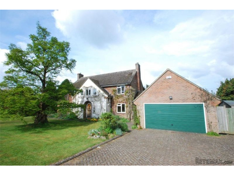 5 Bedroom Detached House