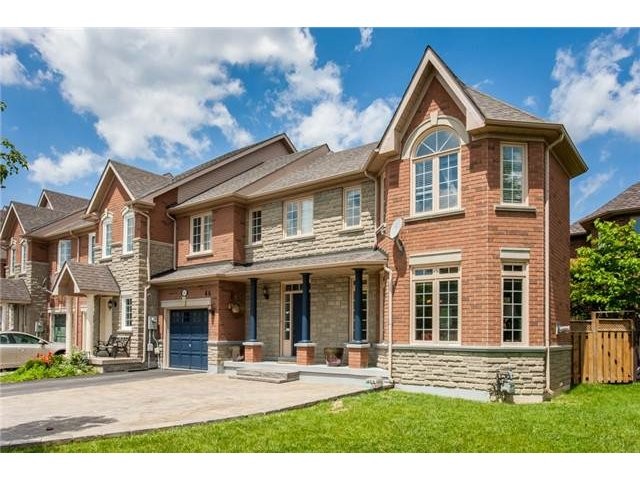 $2,400 N3247270 46 Foxchase Avenue.. - 2