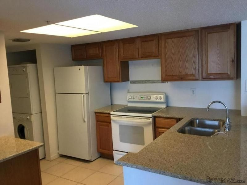 8891 Okeechobee Blvd #305, West Palm.. - 2
