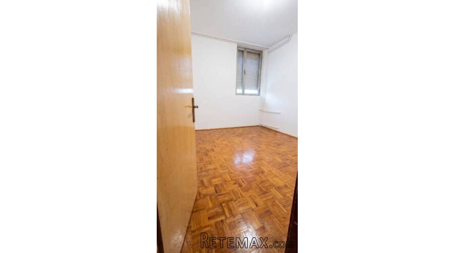 Turnić, 51 m2, 1. kat, za adaptaciju - 3