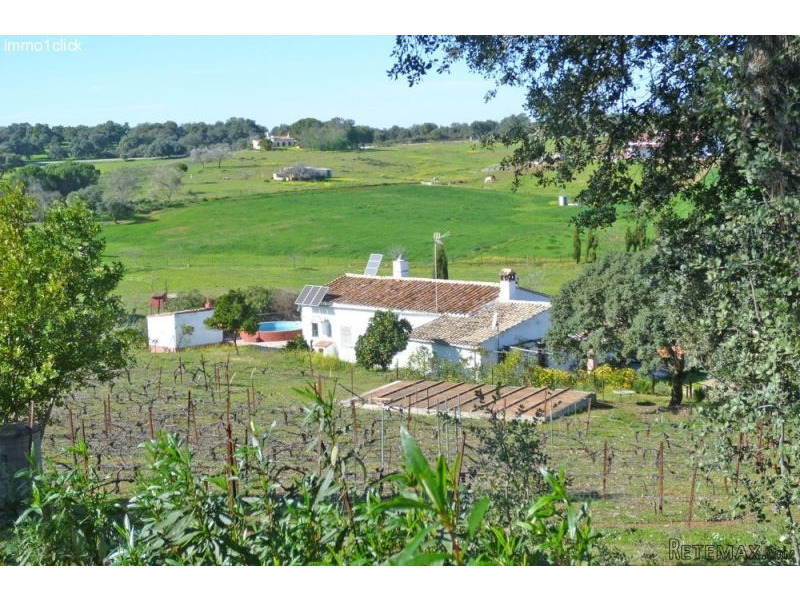 Cazalla de la Sierra: Farm, finca near..