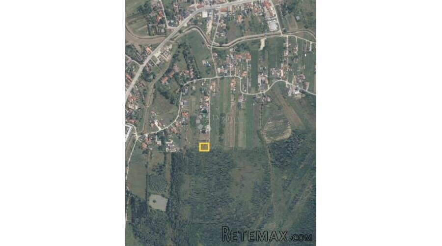 GRAĐEVINSKO ZEMLJIŠTE LEKENIK- 1038 m² - 2