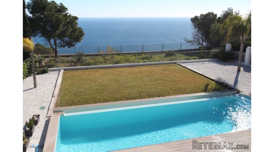 Luxurious seafront house with stunning views of the.. - 2