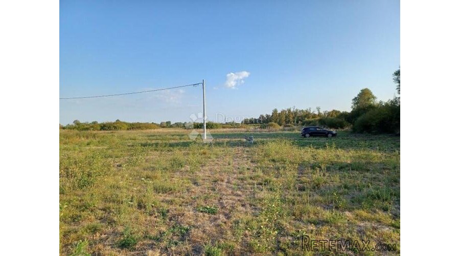 GRAĐEVINSKO ZEMLJIŠTE LEKENIK- 1038 m² - 3