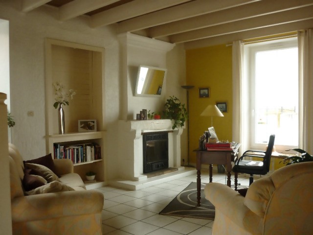 Spacious 3 bedroom house with pool in.. - 2