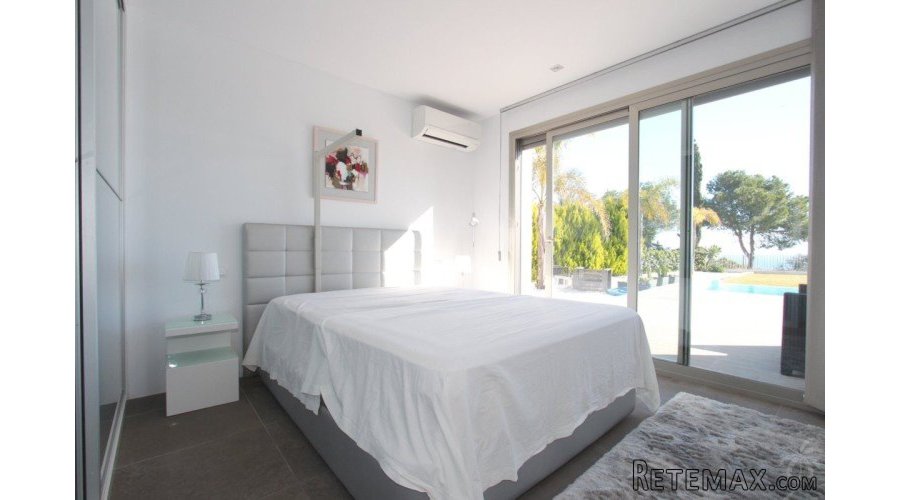 Luxurious seafront house with stunning views of the.. - 8