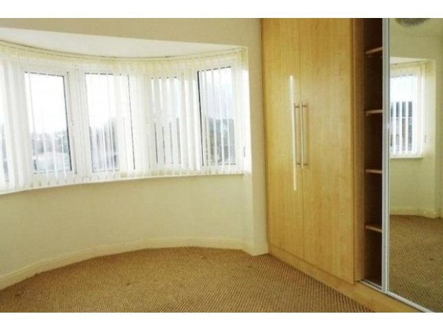 3 Bed House To Let - 2