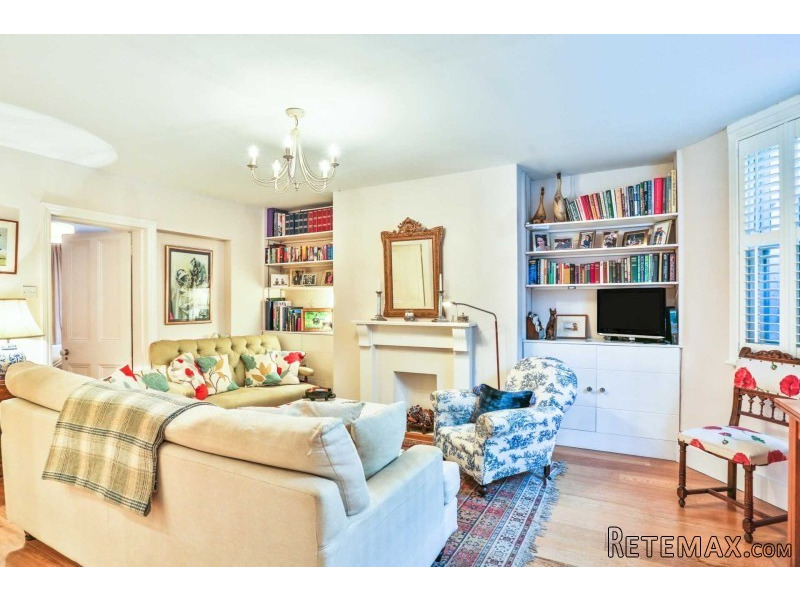 Basement Flat Comeragh Road London.. - 2