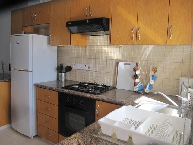 Two bedroom townhouse for rent.. - 2