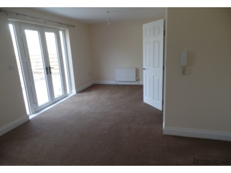 1 Cliff Cottage, Larch Hill Grove.. - 2